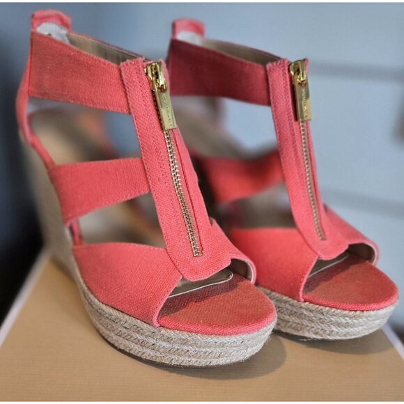 Michael Kors Damita Wedge 6.5 Pink/Grapefruit Canvas Platform Sandals Open Toe - Picture 1 of 8